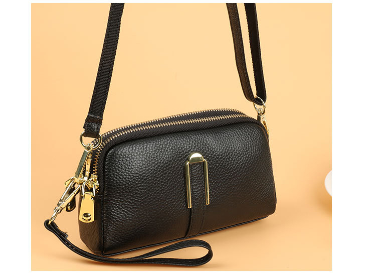 Metropolitan Elegance Tote Collection - Image 2