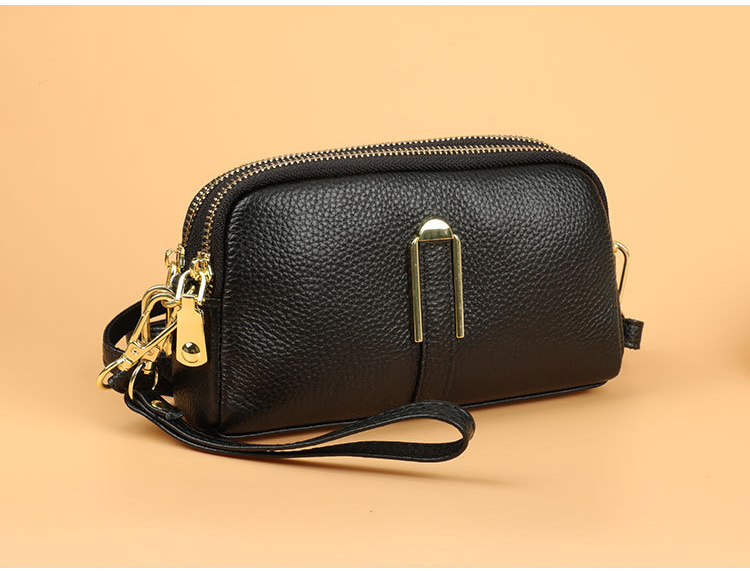 Metropolitan Elegance Tote Collection - Image 8