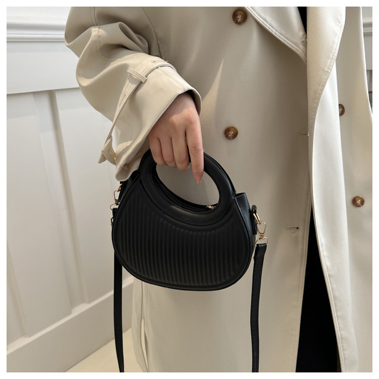 NanIce Signature Handbag - Image 4