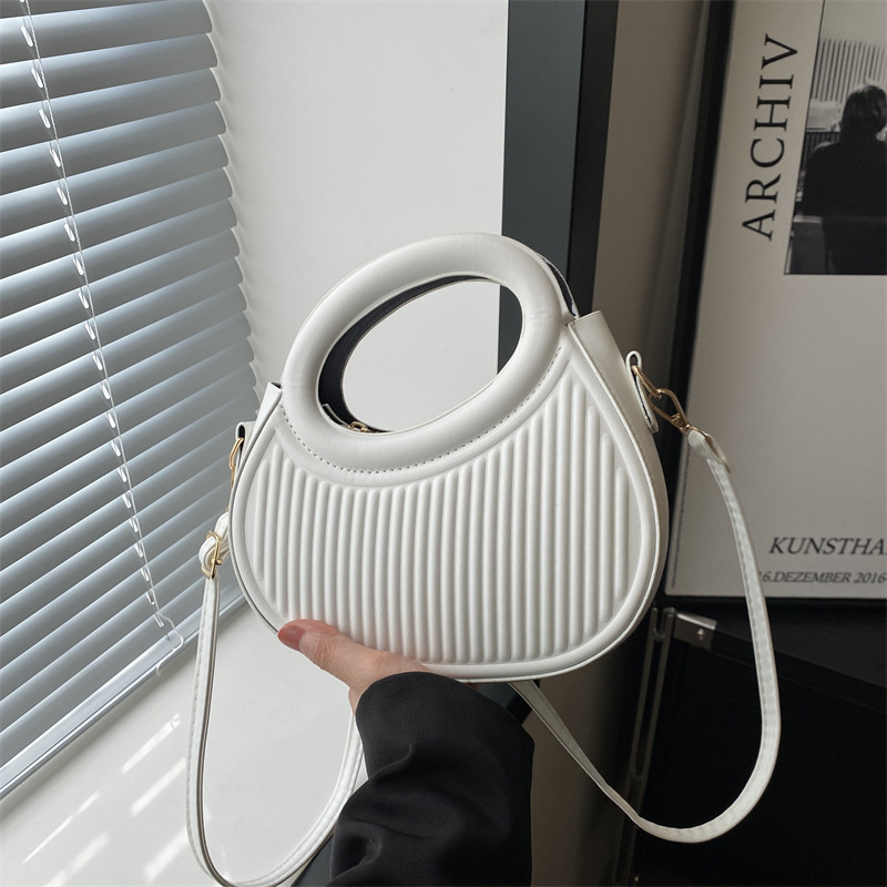 NanIce Signature Handbag - Image 7